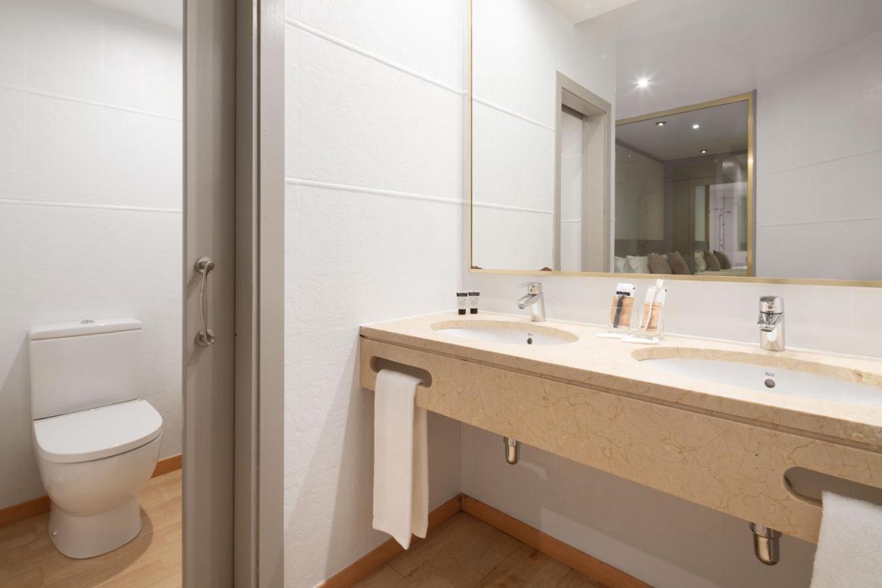Hotel Punt 14 Gavà Eksteriør bilde