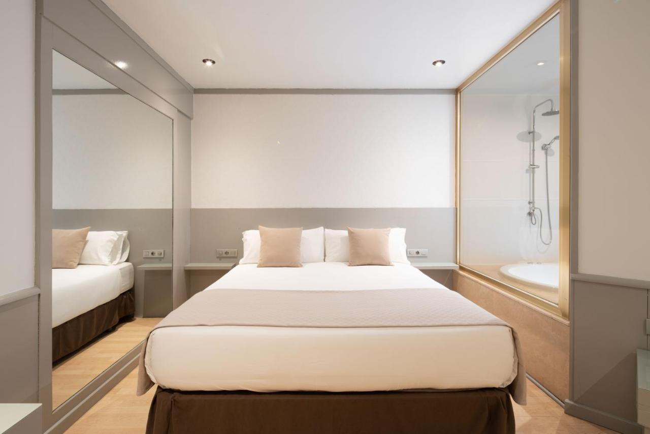 Hotel Punt 14 Gavà Eksteriør bilde