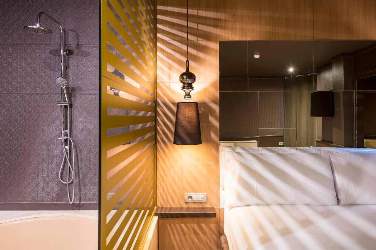 Hotel Punt 14 Gavà Eksteriør bilde