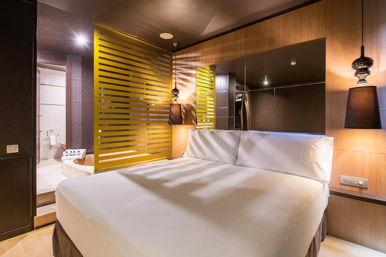 Hotel Punt 14 Gavà Eksteriør bilde